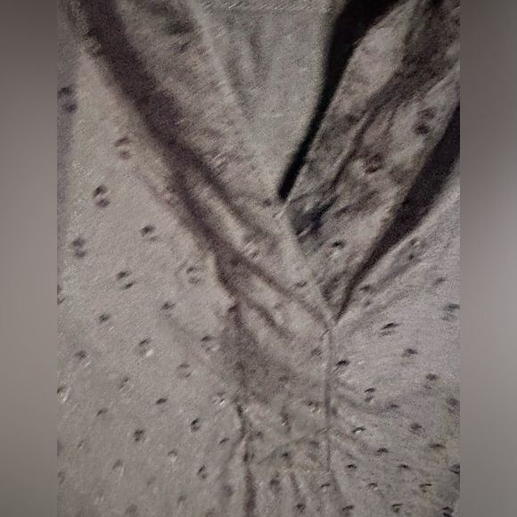 🎉Gap Eyelet Embossed Blouse Long Sleeve Navy Blue Size Medium - Picture 7 of 10